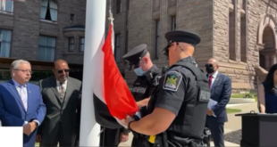 سلطات أونتاريو الكندية خلال رفع العلم المصري